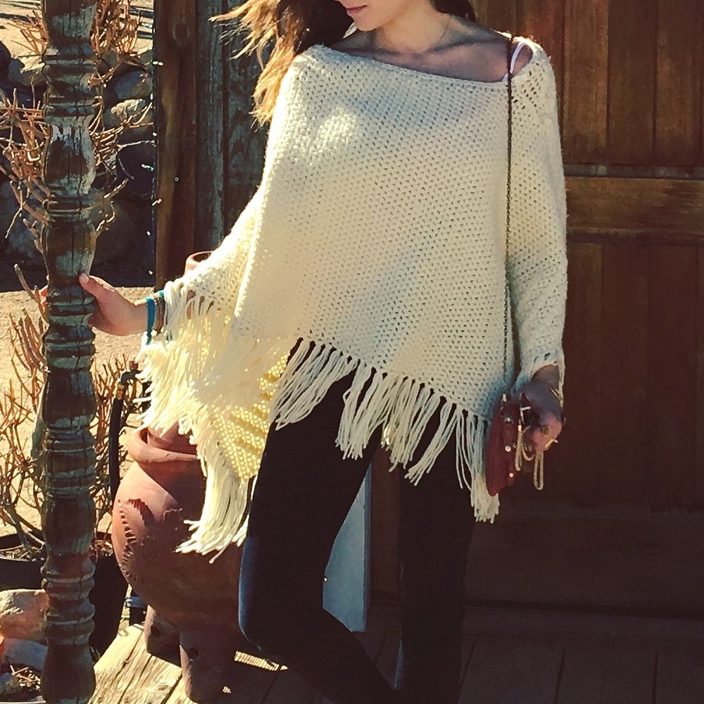 Knitted Pancho